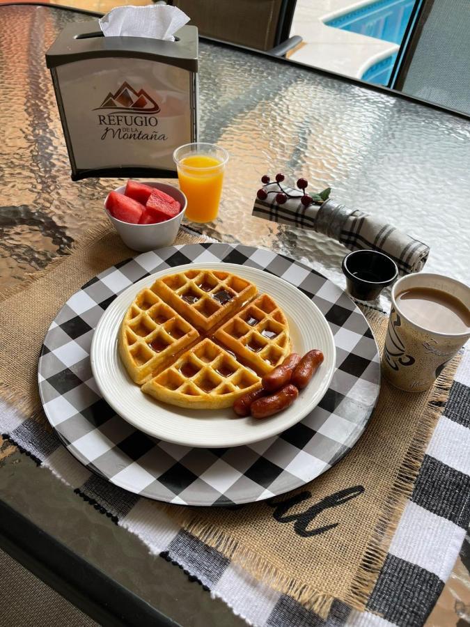 Refugio De La Montana B&B San Pedro Sula Ngoại thất bức ảnh