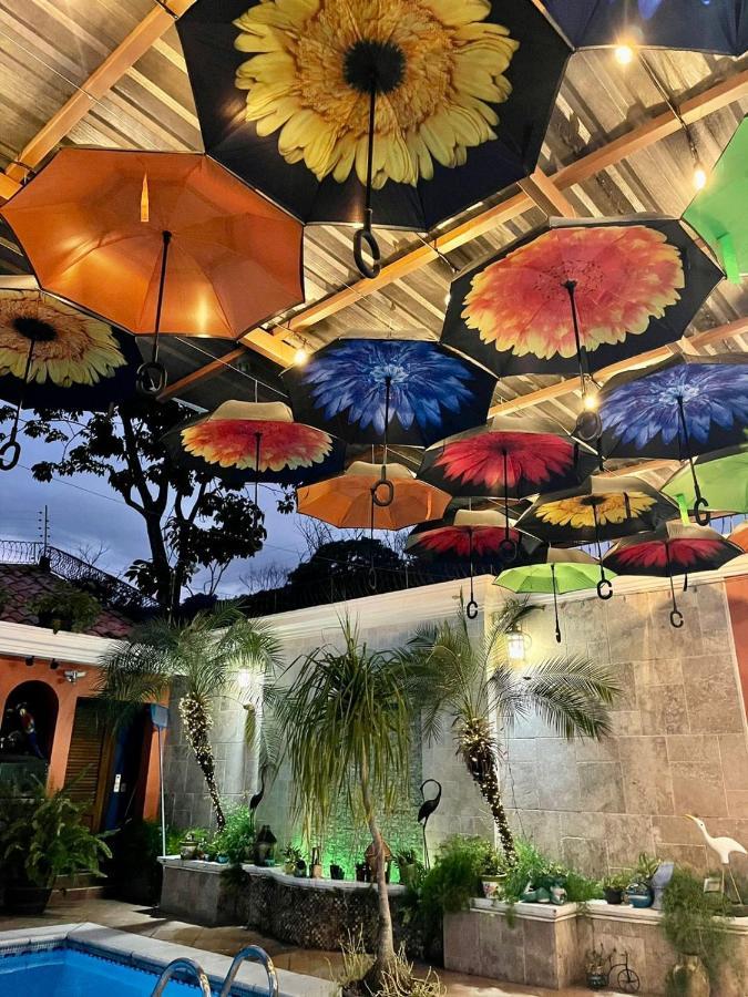 Refugio De La Montana B&B San Pedro Sula Ngoại thất bức ảnh